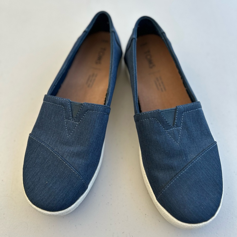 TOMS Womens Alpargata Slip On Flats Casual - Blue. Worn once